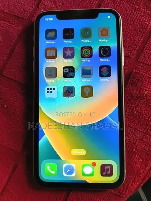 Apple iPhone 11 (Used)