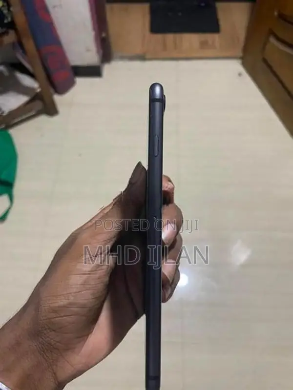 Apple iPhone 8 Plus 256GB (Used)