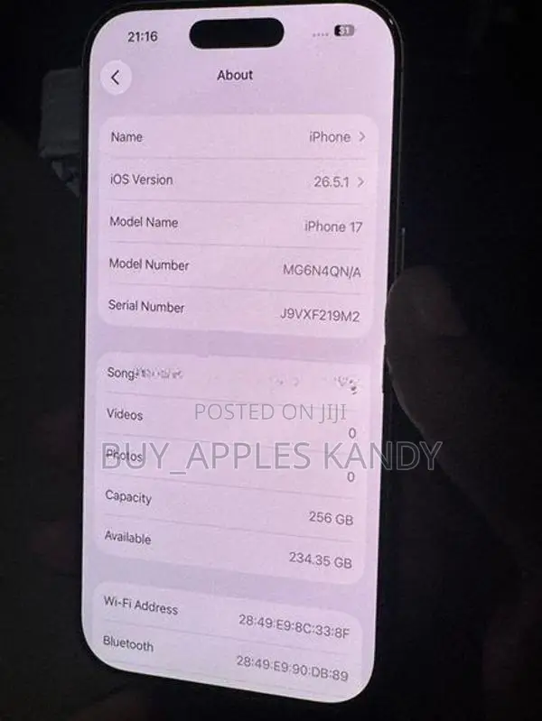 Apple iPhone 17 (Used)