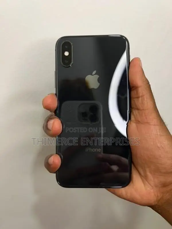Apple iPhone XS (Used)
