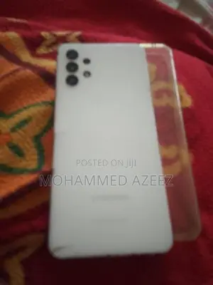 Samsung Galaxy A32 128GB (Used)