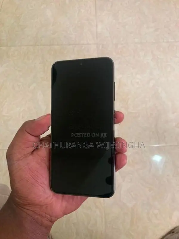 Samsung Galaxy S23 (Used)
