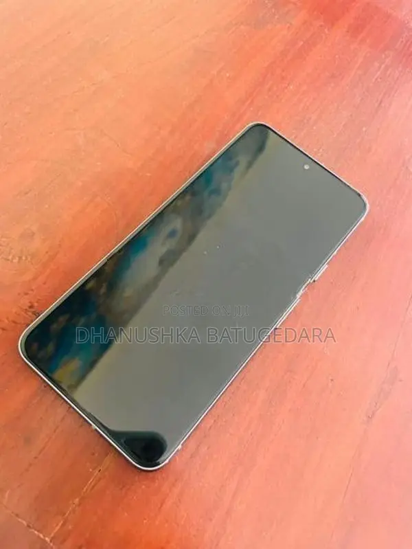 Google Pixel 8 (Used)
