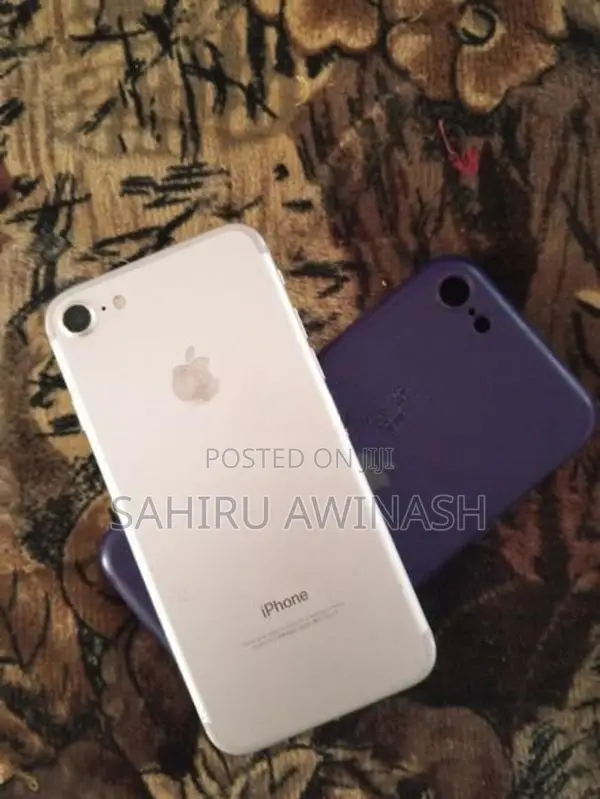 Apple iPhone 7 (Used)