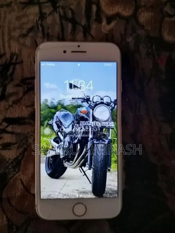Apple iPhone 7 (Used)