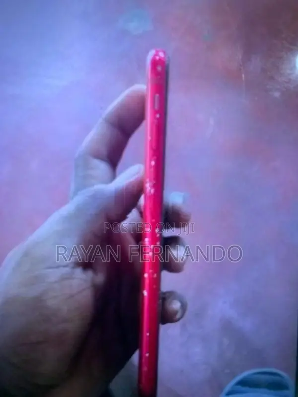 Apple iPhone XR (Used)