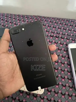 Apple iPhone 7 Plus (Used)