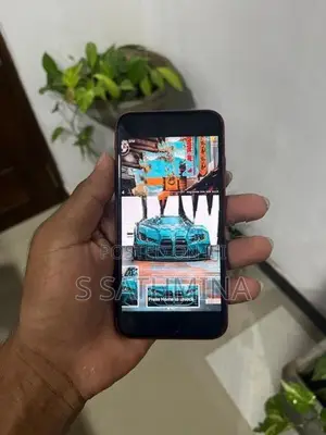 Apple iPhone 8 64GB (Used)