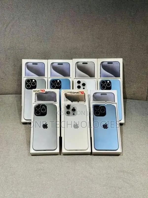 Apple iPhone 15 Pro Max 256GB (Used)