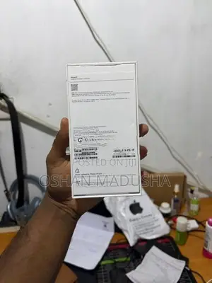 Apple iPhone 17 (Used)