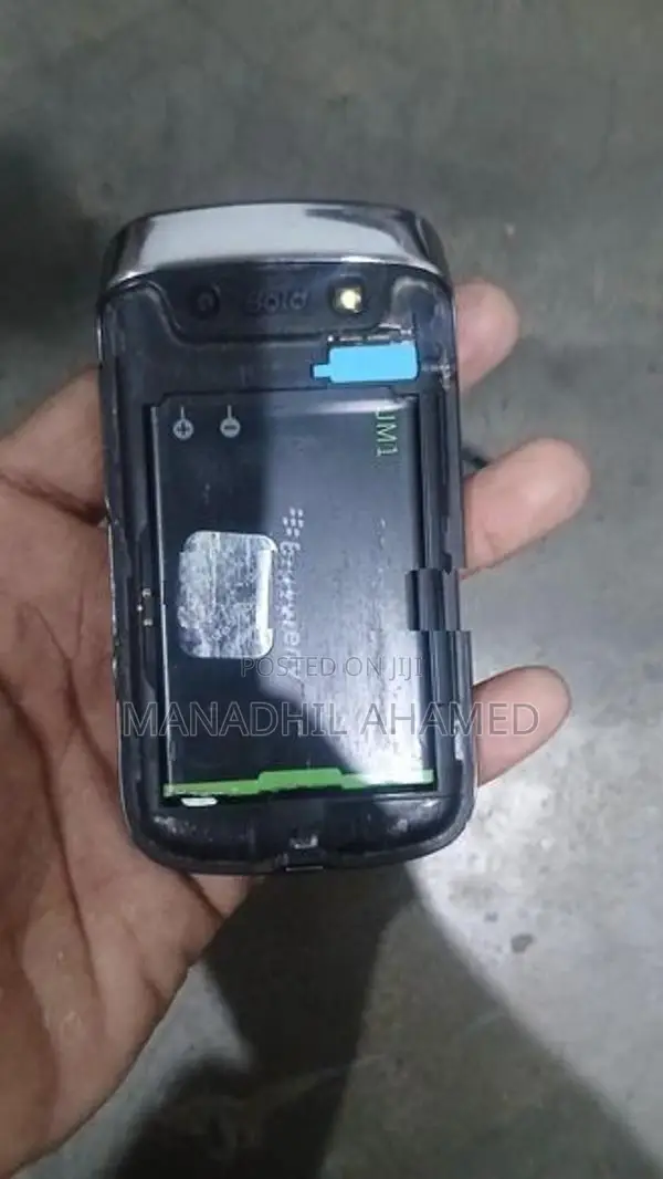 BlackBerry Bold (Used)
