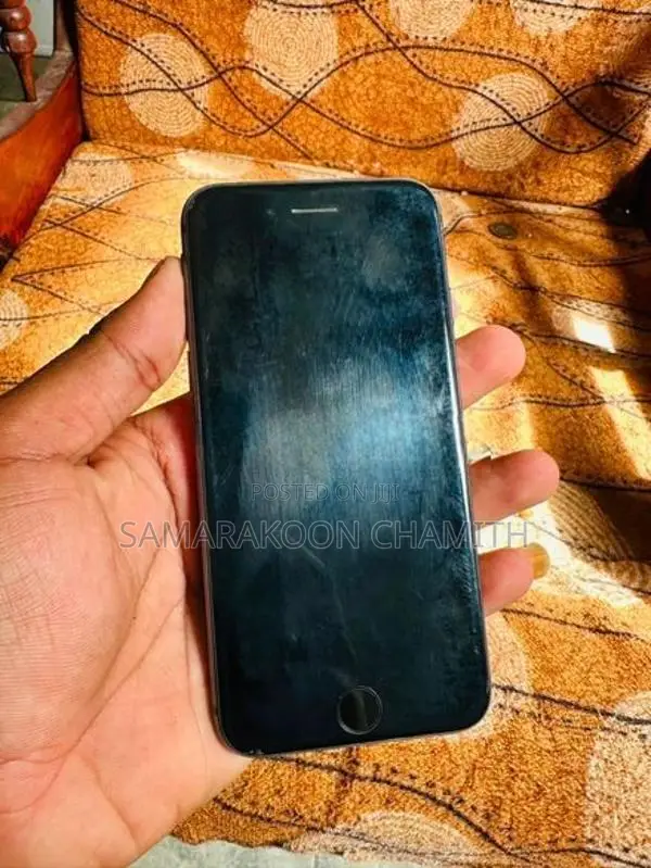 Apple iPhone 8 64Gb (Used)
