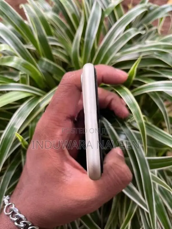 Apple iPhone 11 (Used)