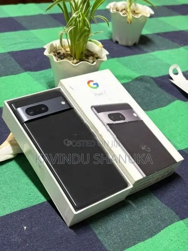 Google Pixel 7 128GB / 8GB (Used)