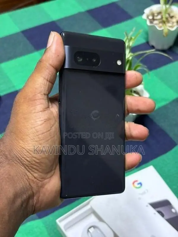 Google Pixel 7 128GB / 8GB (Used)