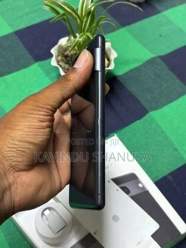 Google Pixel 7 128GB / 8GB (Used)