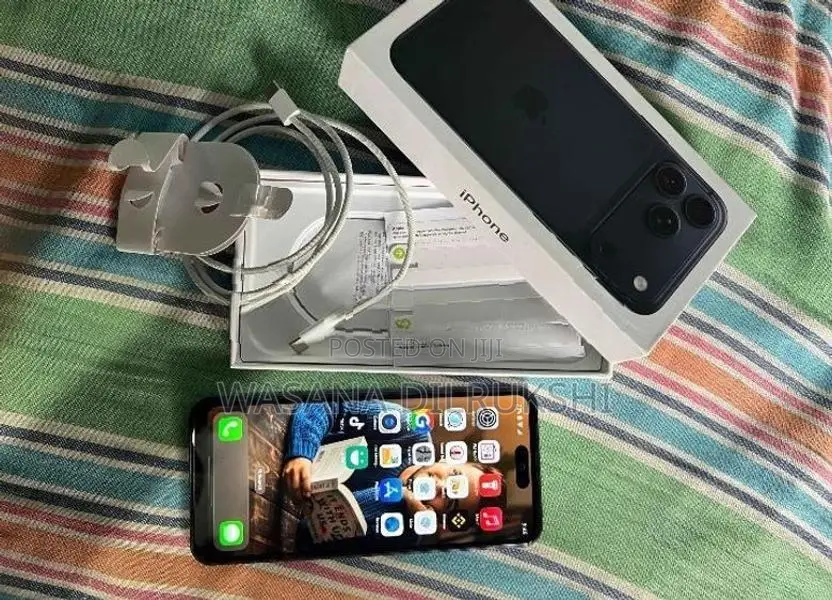 Apple iPhone 17 Pro Max (Used)