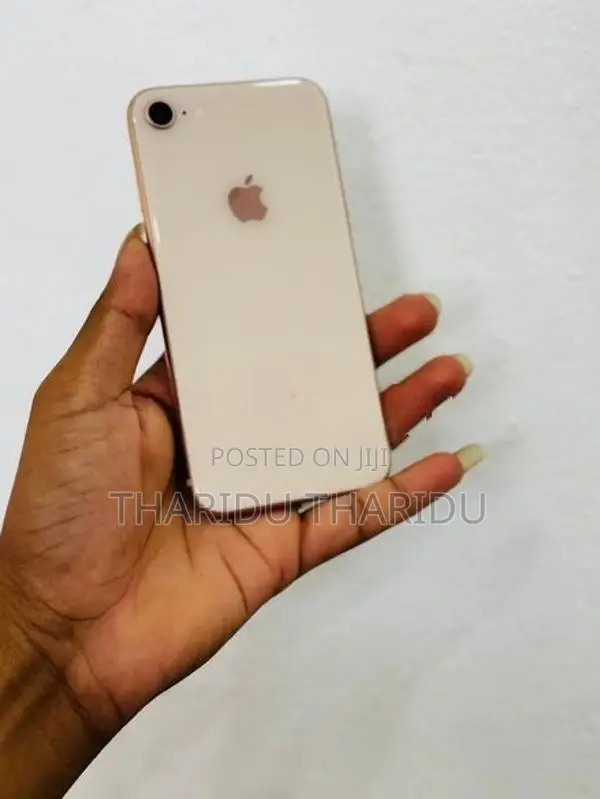 Apple iPhone 8 64GB (Used)