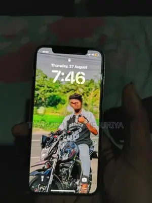 Apple iPhone XS (Used)