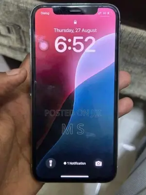 Apple iPhone XS (Used)