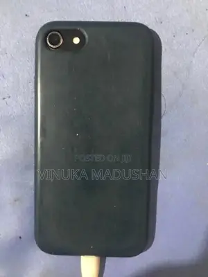 Apple iPhone 7 (Used)