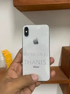 Apple iPhone XS (Used)