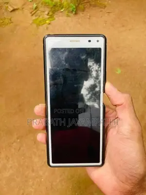 Sony Xperia 8 Sov42 (Used)