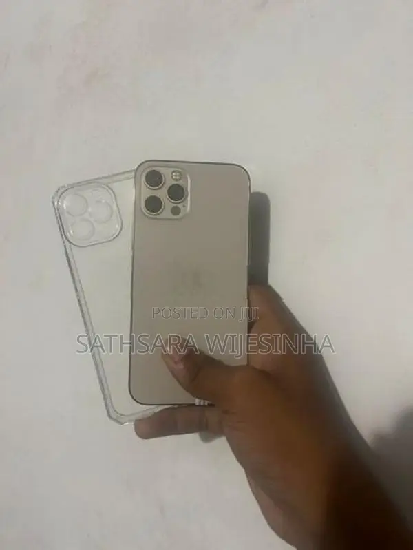 Apple iPhone 12 Pro (Used)