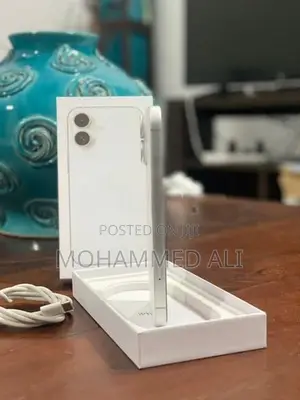 Apple iPhone 16 (Used)