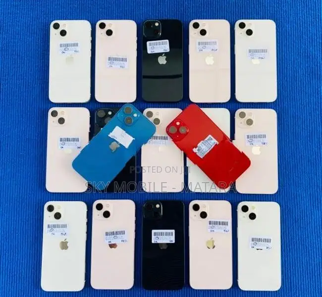 Apple iPhone 13 128GB (Used)