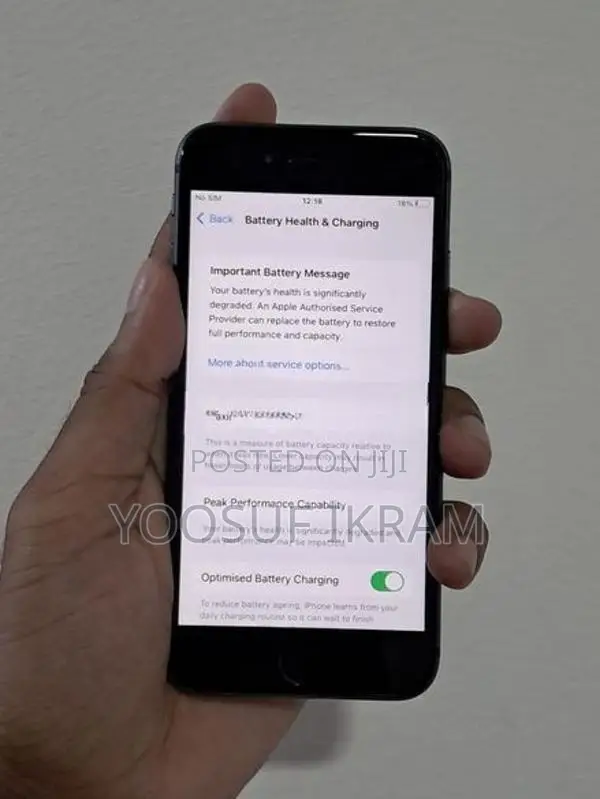 Apple iPhone 8 (Used)
