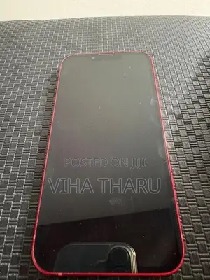 Apple iPhone 13 Red (Used)