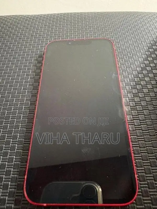 Apple iPhone 13 Red (Used)