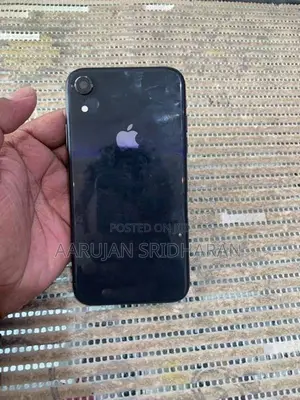 Apple iPhone XR (Used)