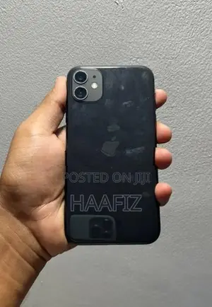 Apple iPhone 11 64GB (Used)