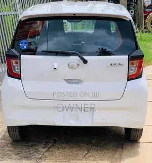 Daihatsu Mira 2024