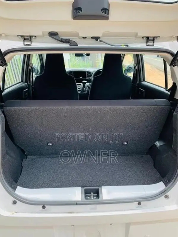 Daihatsu Mira 2024