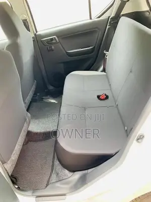 Daihatsu Mira 2024