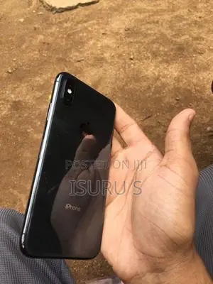 Apple iPhone X (Used)