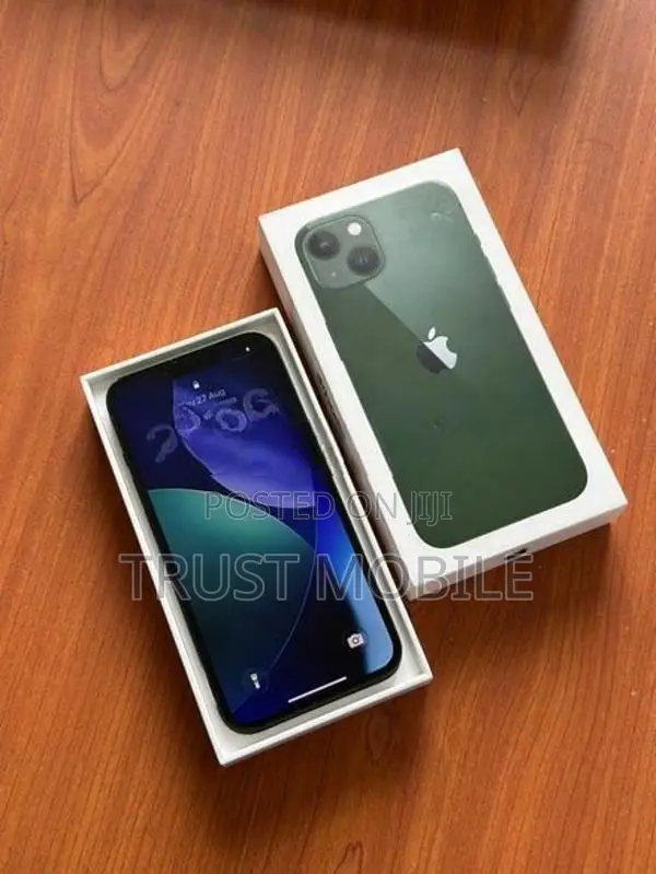 Apple iPhone 13 128GB (Used)