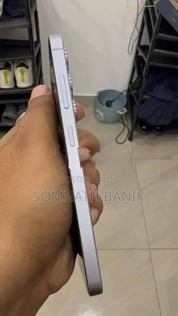 Samsung Galaxy S25 (Used)