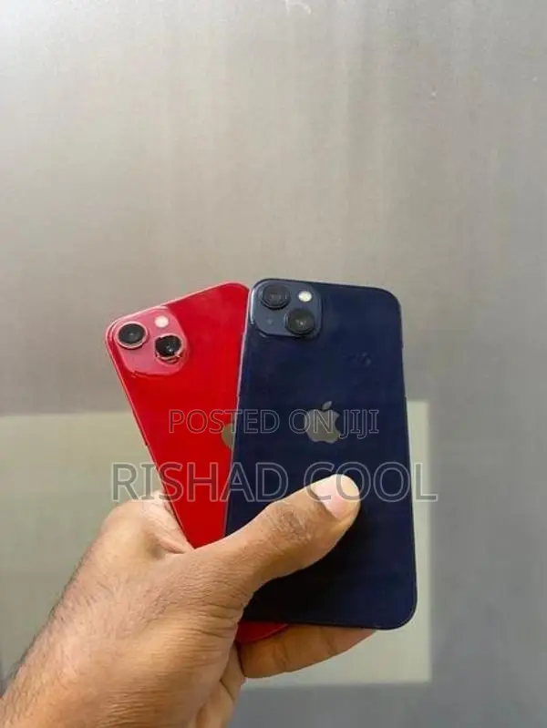 Apple iPhone 13 (Used)