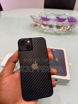 Apple iPhone 13 (Used)