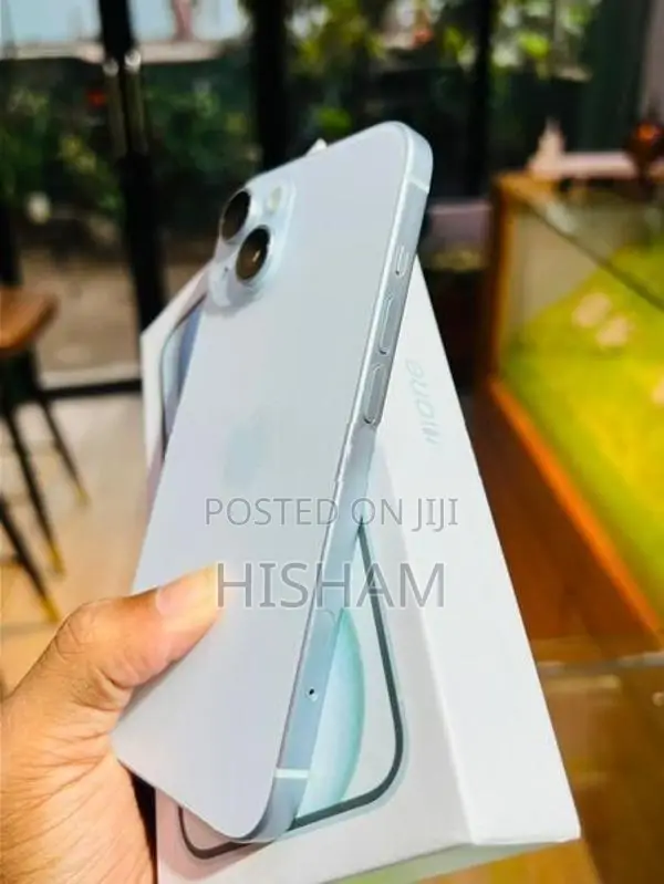 Apple iPhone 15 128GB (Used)
