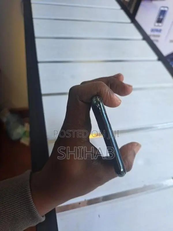 Apple iPhone 11 Pro (Used)