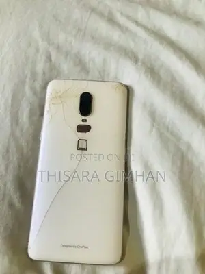 OnePlus 6 (Used)