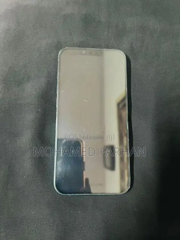 Apple iPhone 14 (Used)