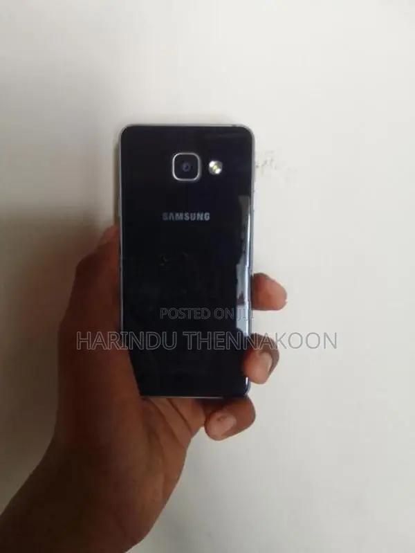 Samsung Galaxy A3 (Used)