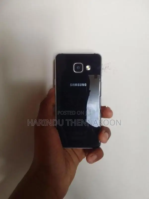 Samsung Galaxy A3 (Used)