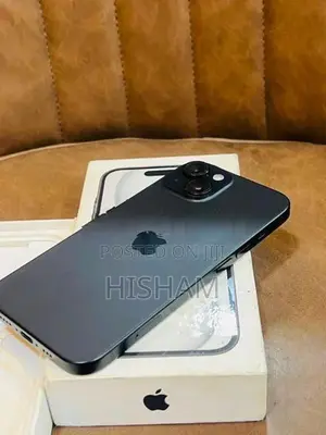 Apple iPhone 15 128GB (Used)